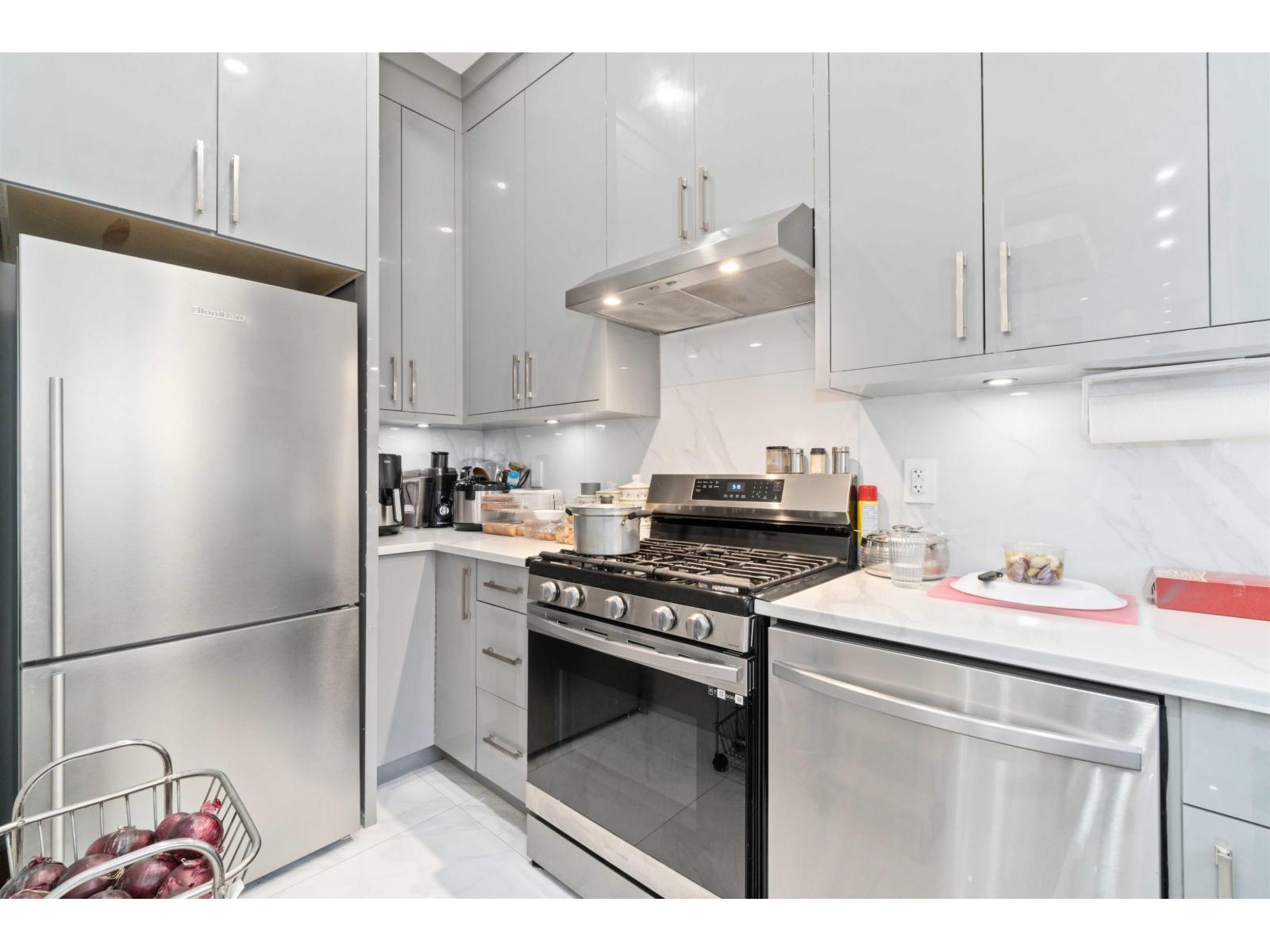 7688 115A Street, Delta