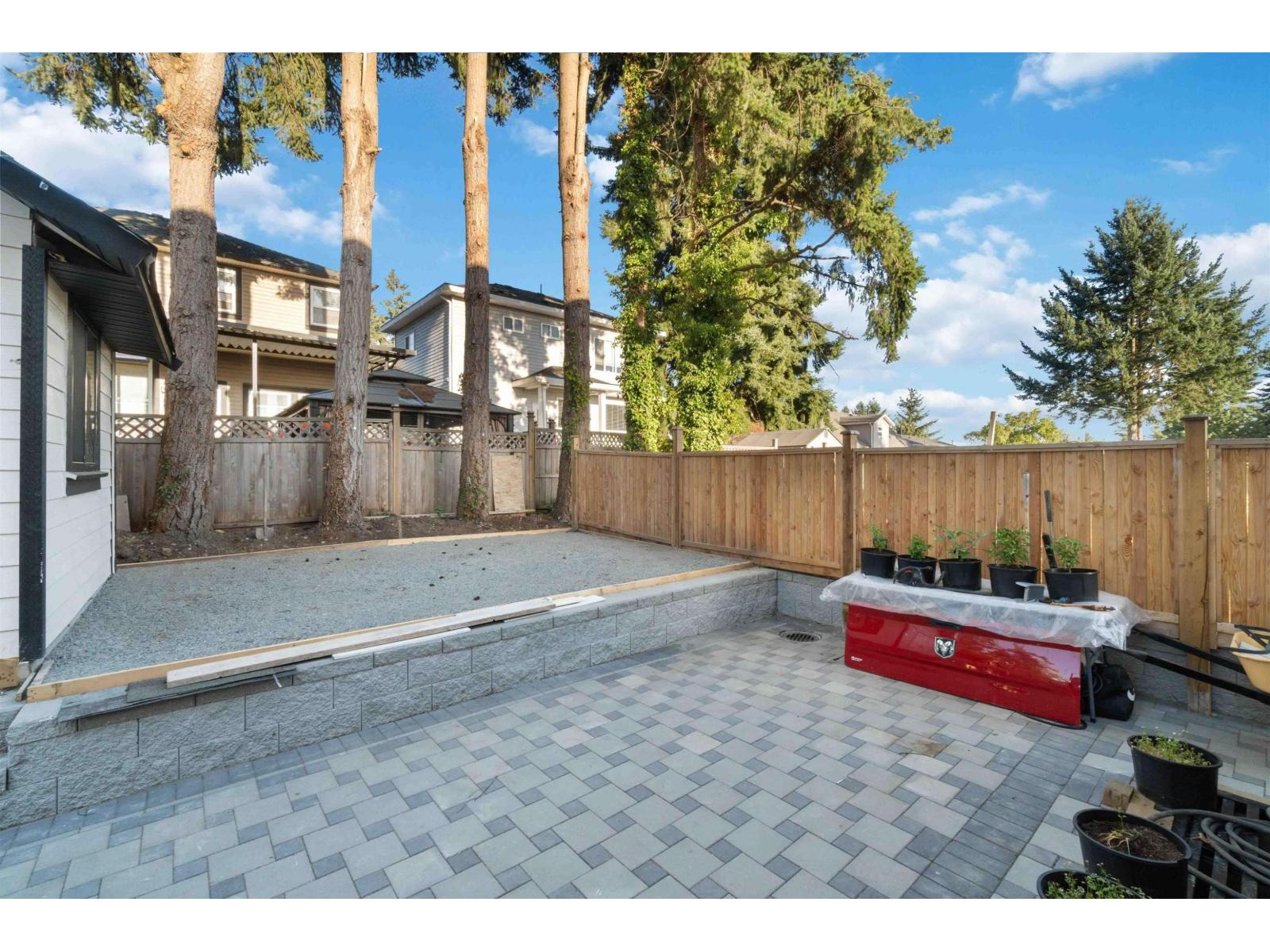 7688 115A Street, Delta