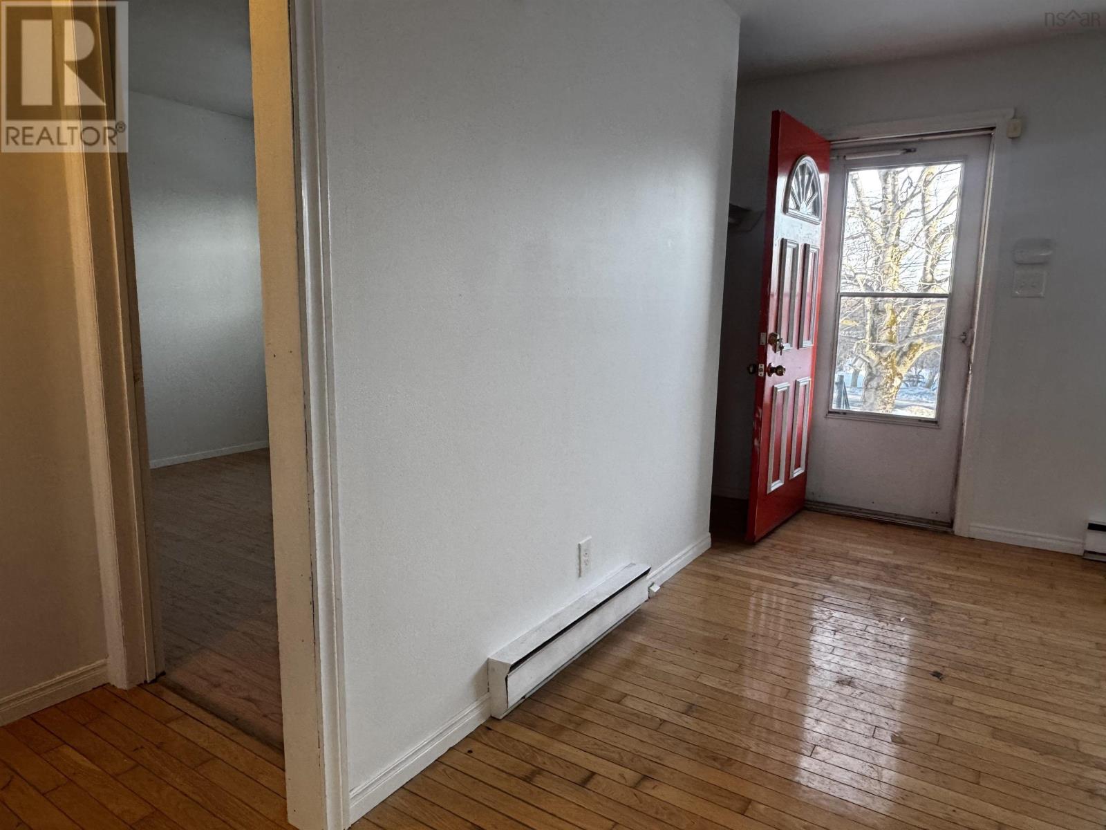 Property 3 of 20 of 28 Reserve Street