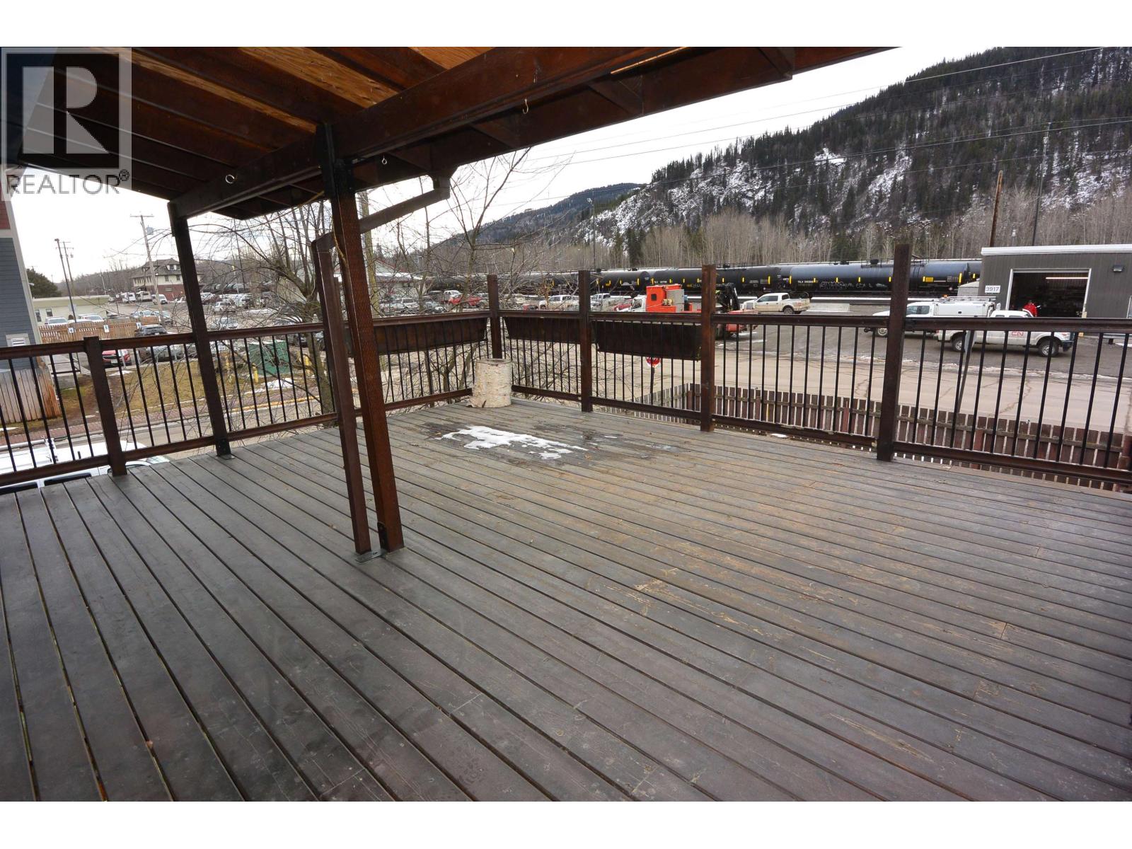 3904 RAILWAY AVENUE, Smithers