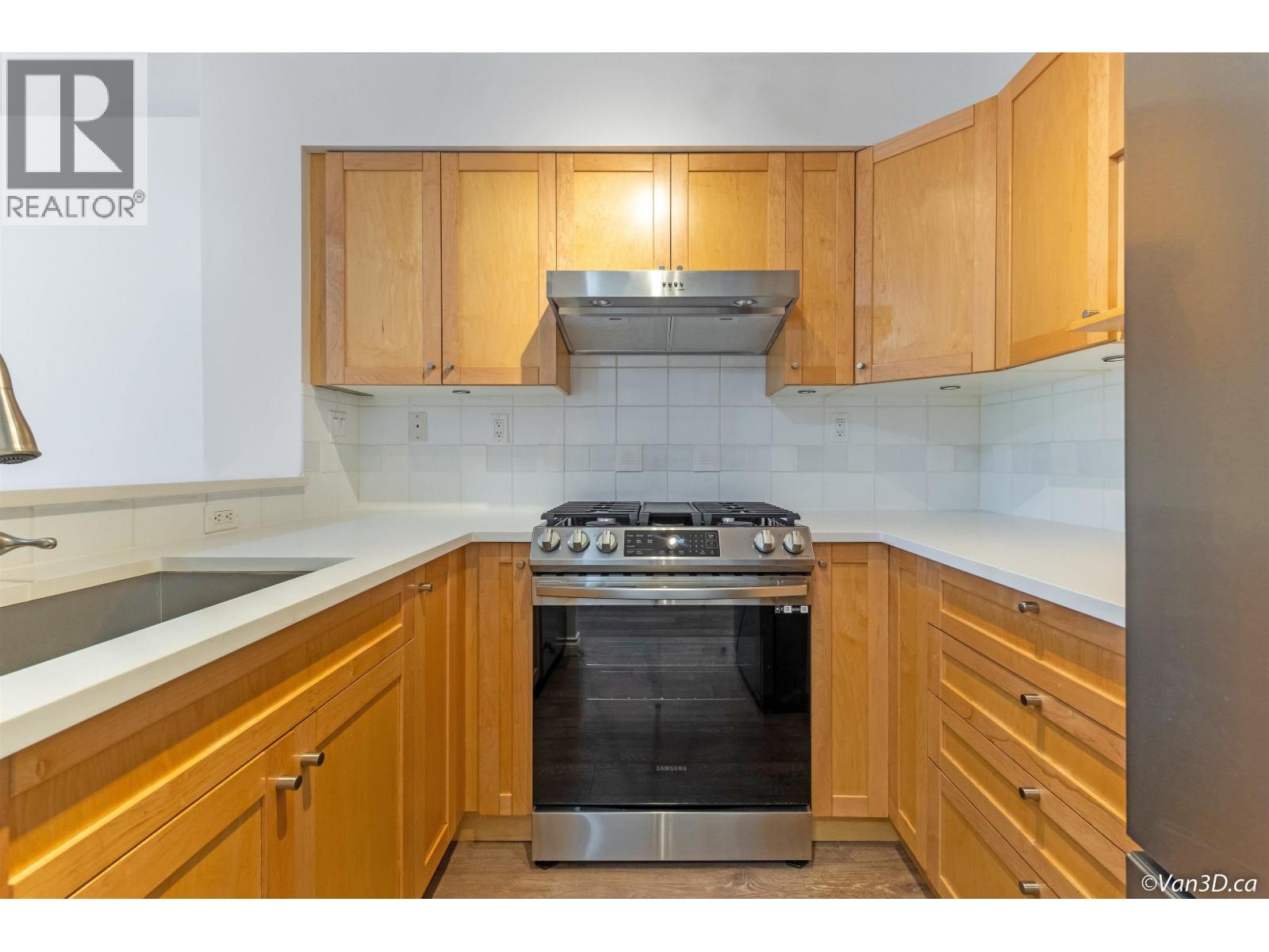 408 5723 COLLINGWOOD STREET, Vancouver