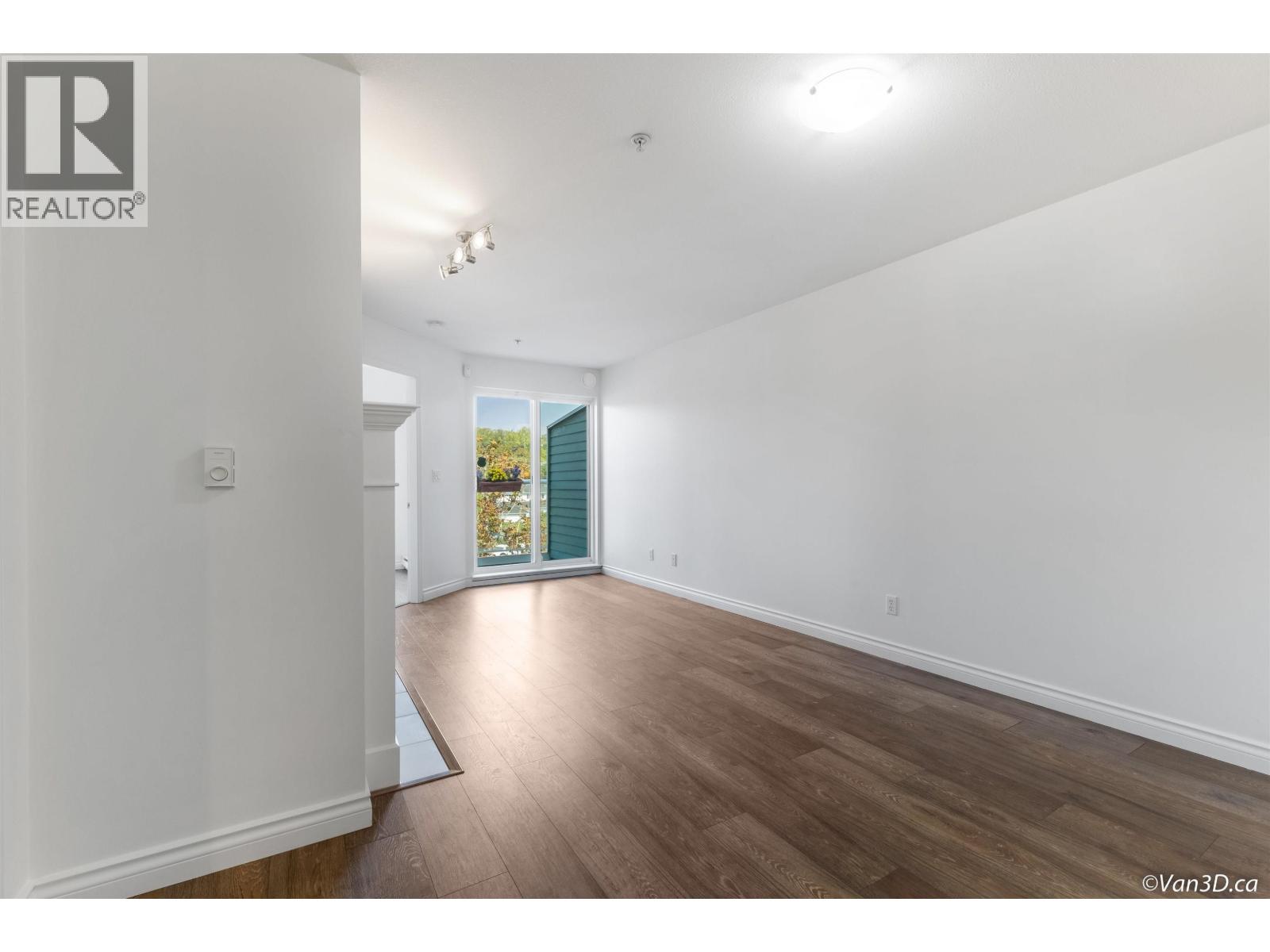 408 5723 COLLINGWOOD STREET, Vancouver