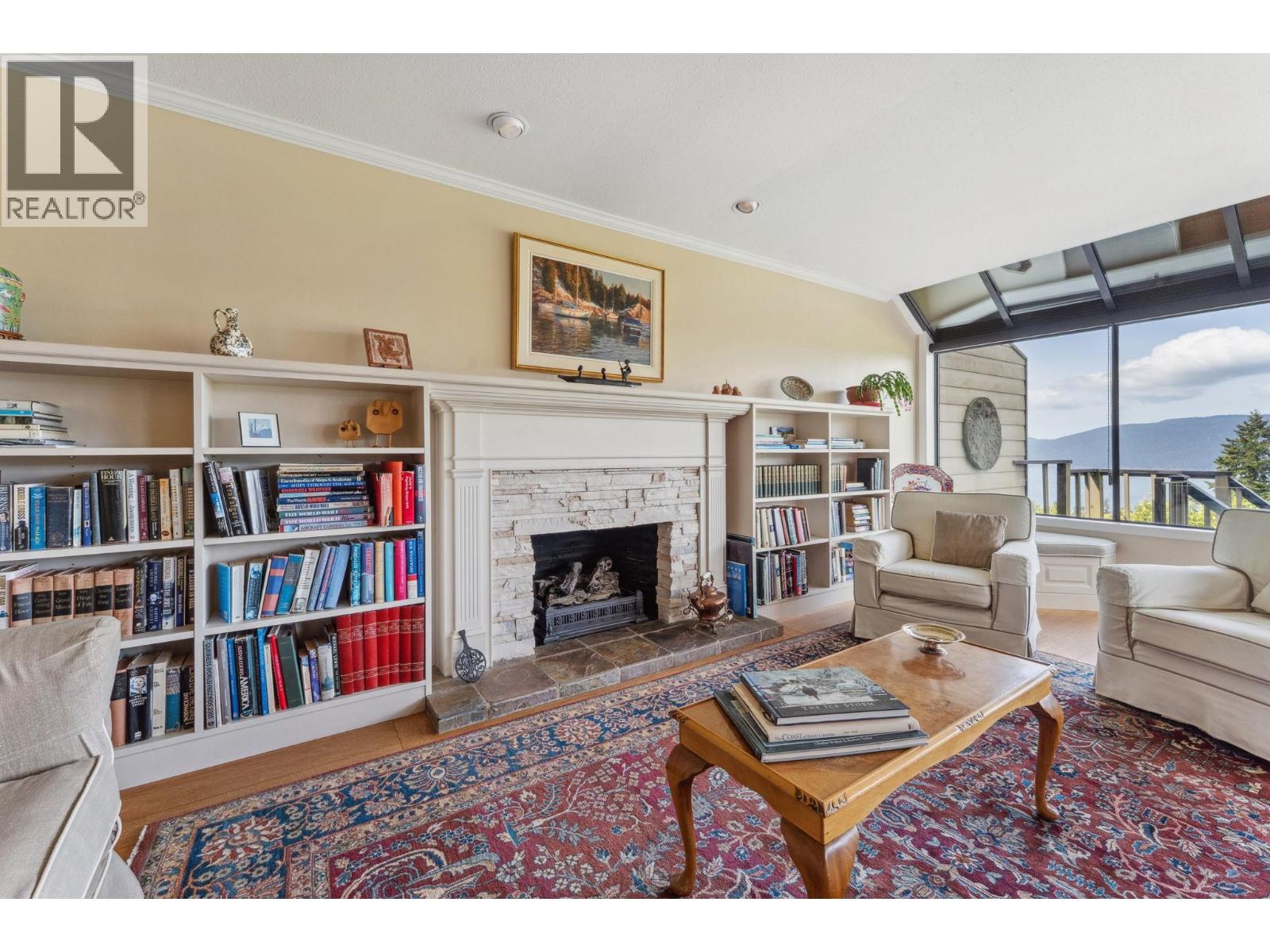 5207 ASPEN DRIVE, West Vancouver