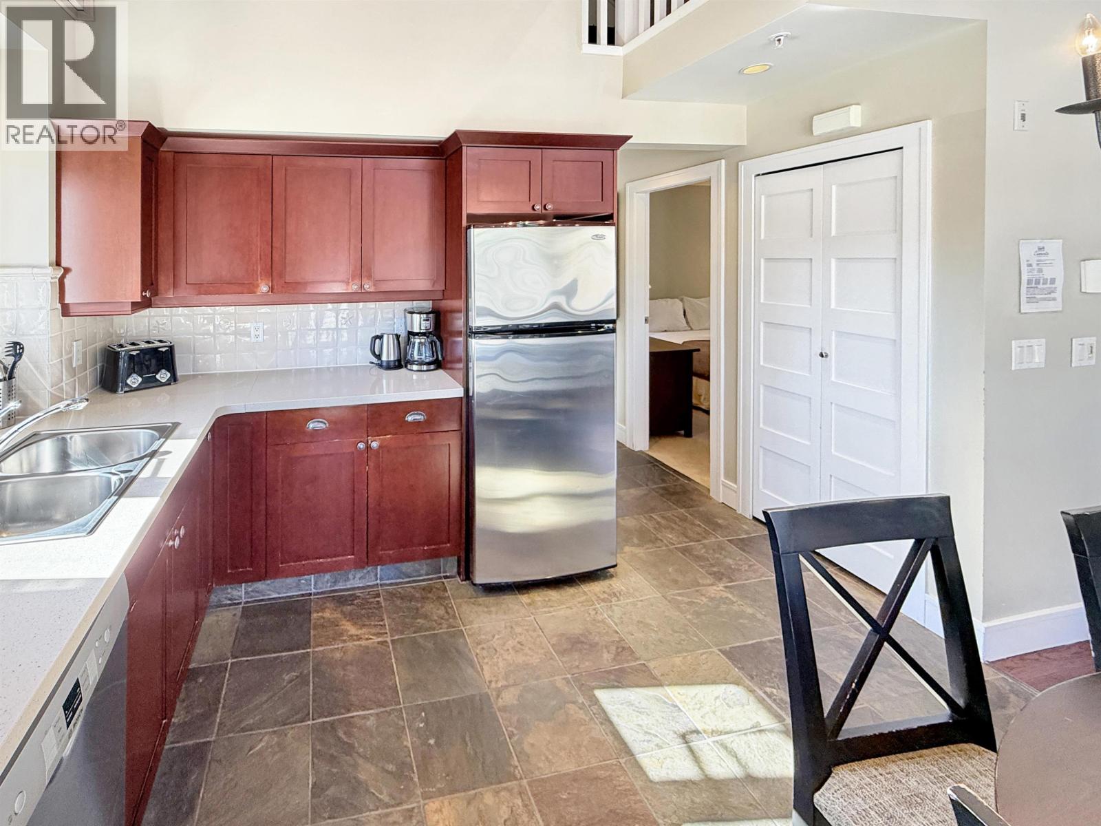 14C 2315 MACKINNON ROAD, Pender Island