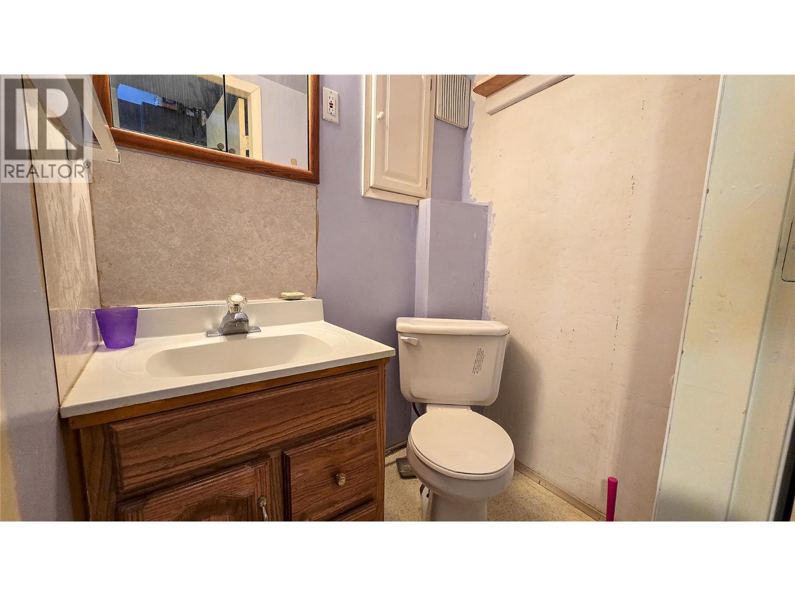 244A Old Rossland Avenue, Trail