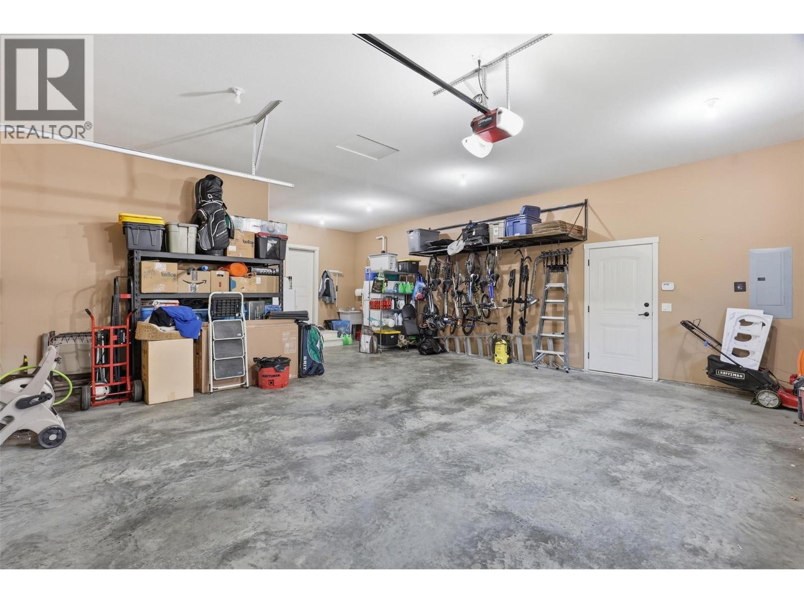 1914 Ironwood Street, Kamloops