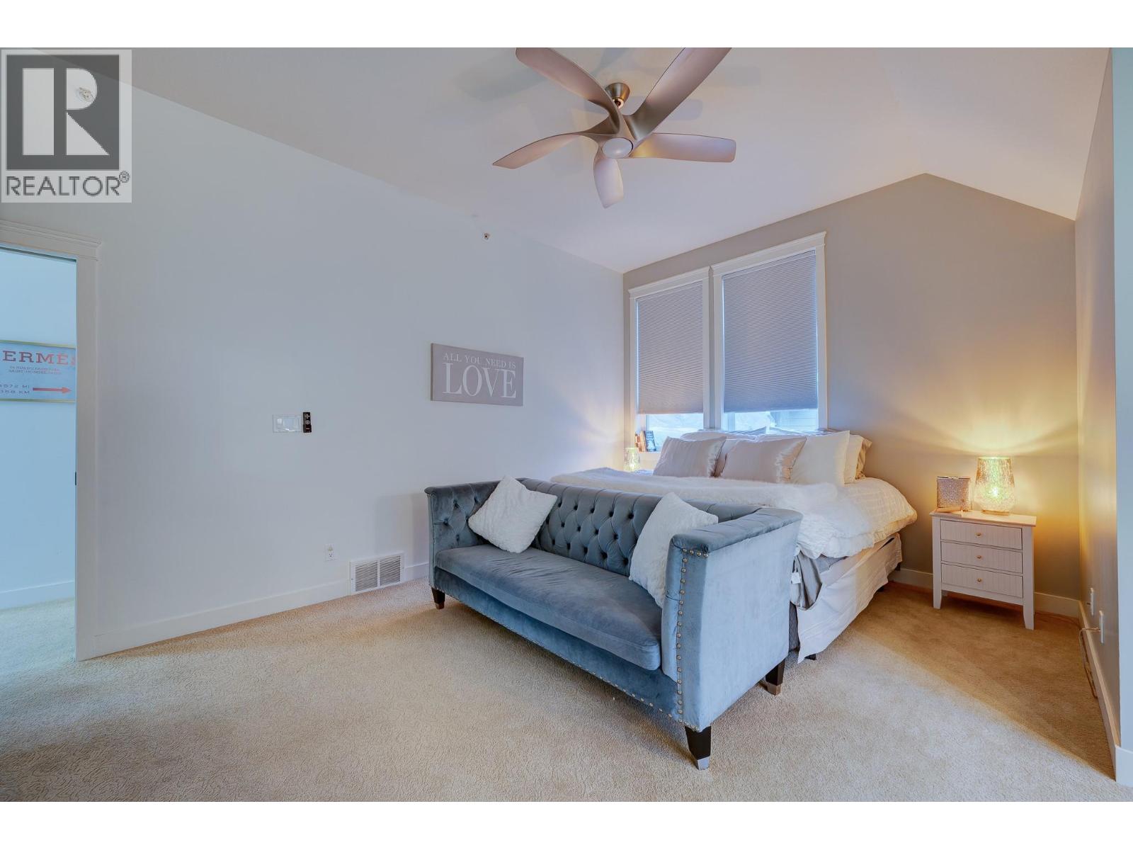 8909 Grizzly Crescent, Kamloops