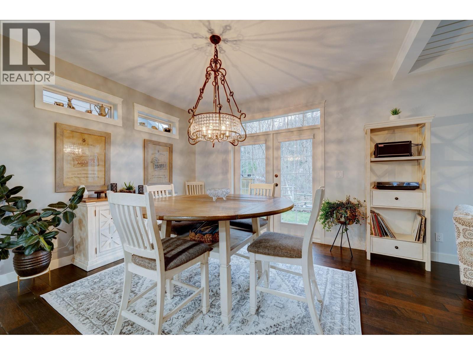 8909 Grizzly Crescent, Kamloops