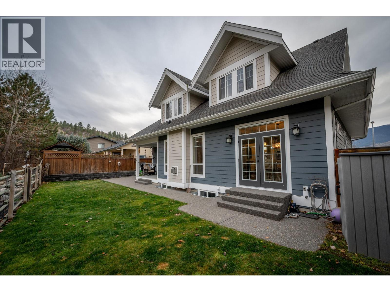 8909 Grizzly Crescent, Kamloops