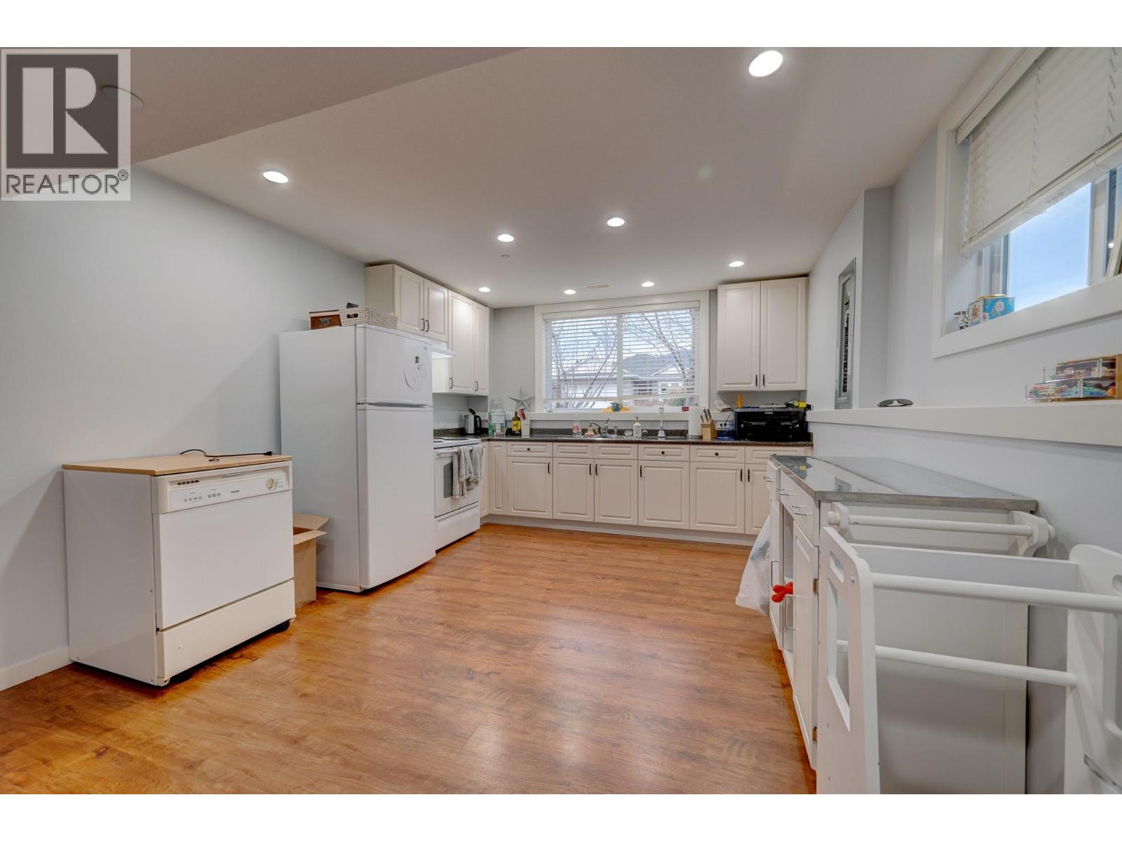 8909 Grizzly Crescent, Kamloops