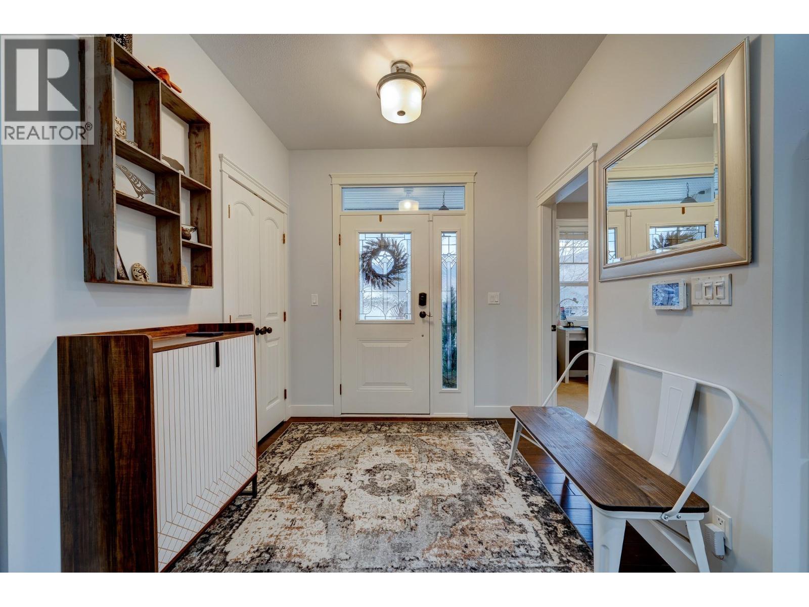 8909 Grizzly Crescent, Kamloops