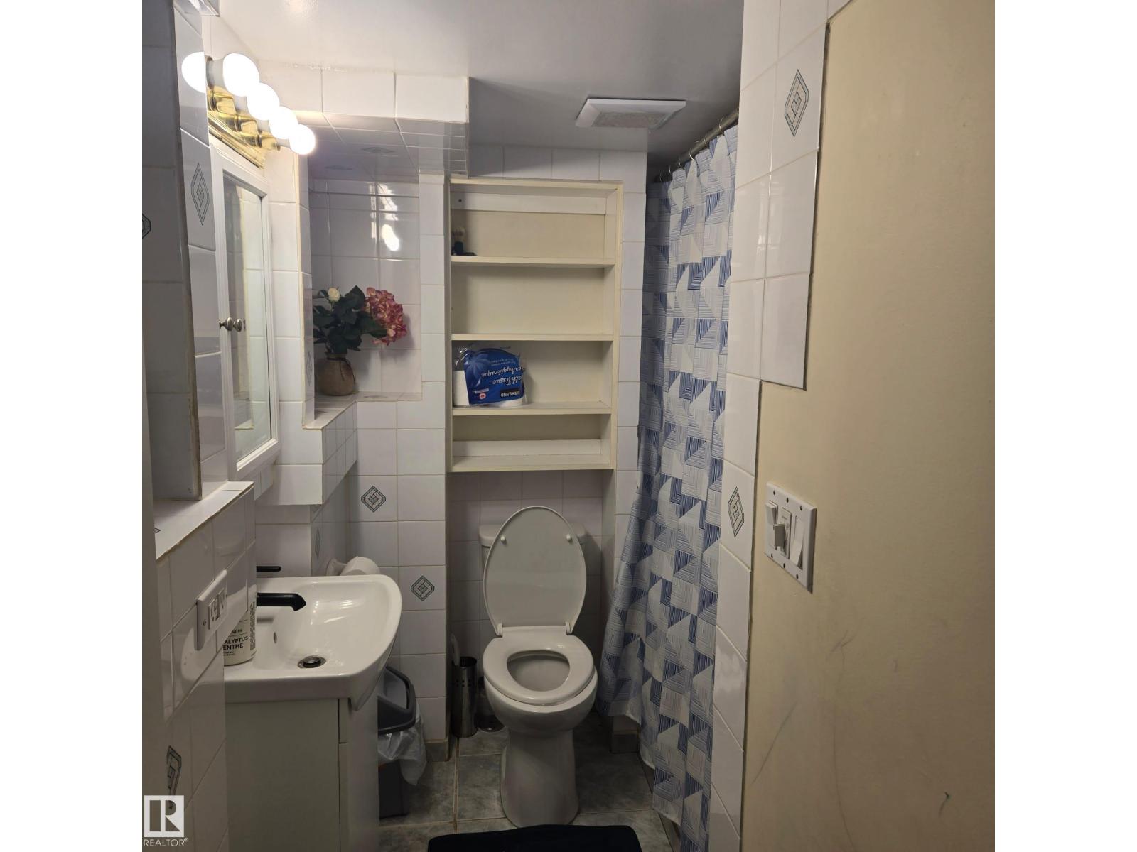 Single Family House Bungalow for Sale in  A AV NW Edmonton 