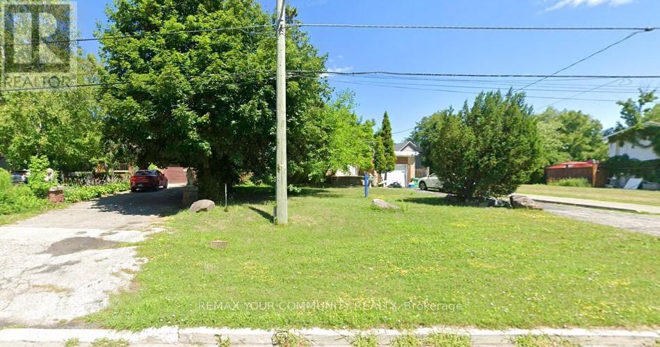 Listing photo of 174/176 WELDRICK ROAD W