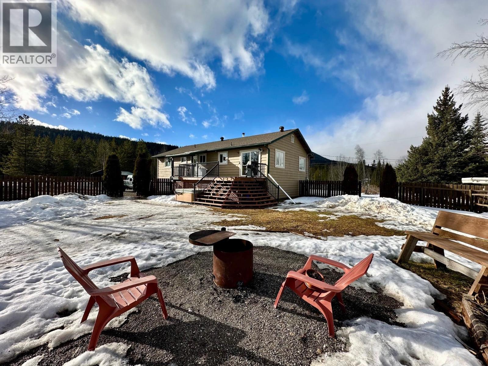 23998 RIVER ROAD, Smithers