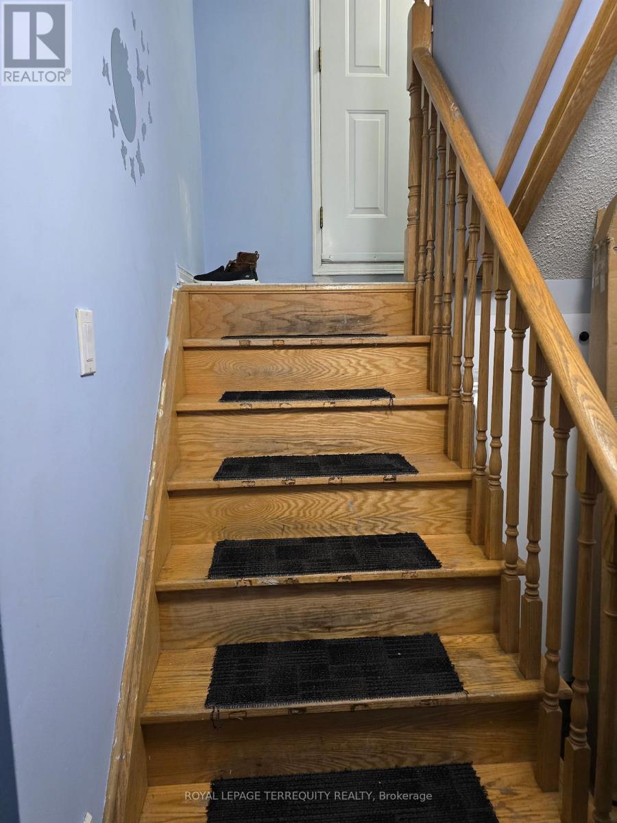 BSMT - 7 MULOCK AVENUE