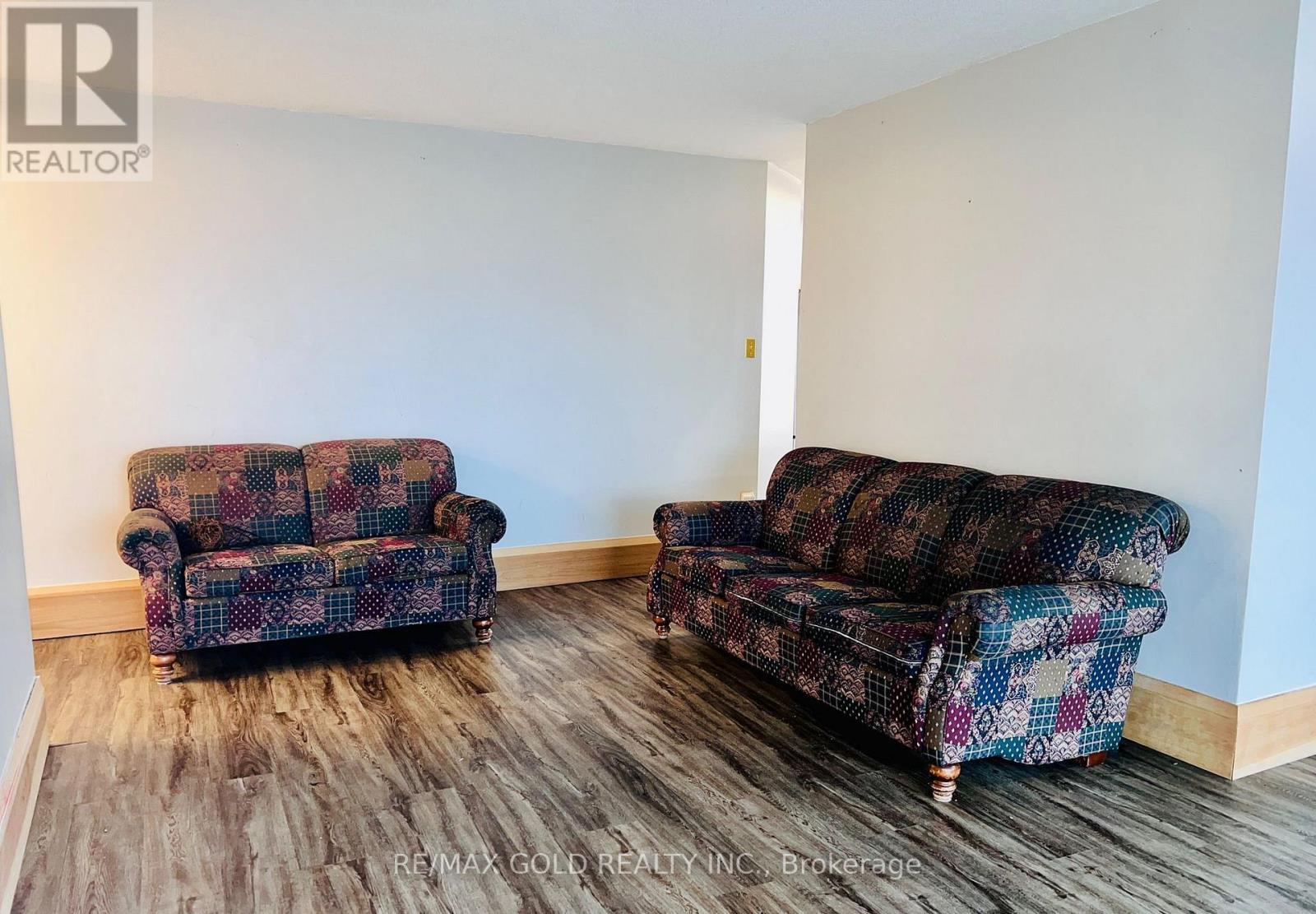 #1504 10 MALTA AVENUE - 10