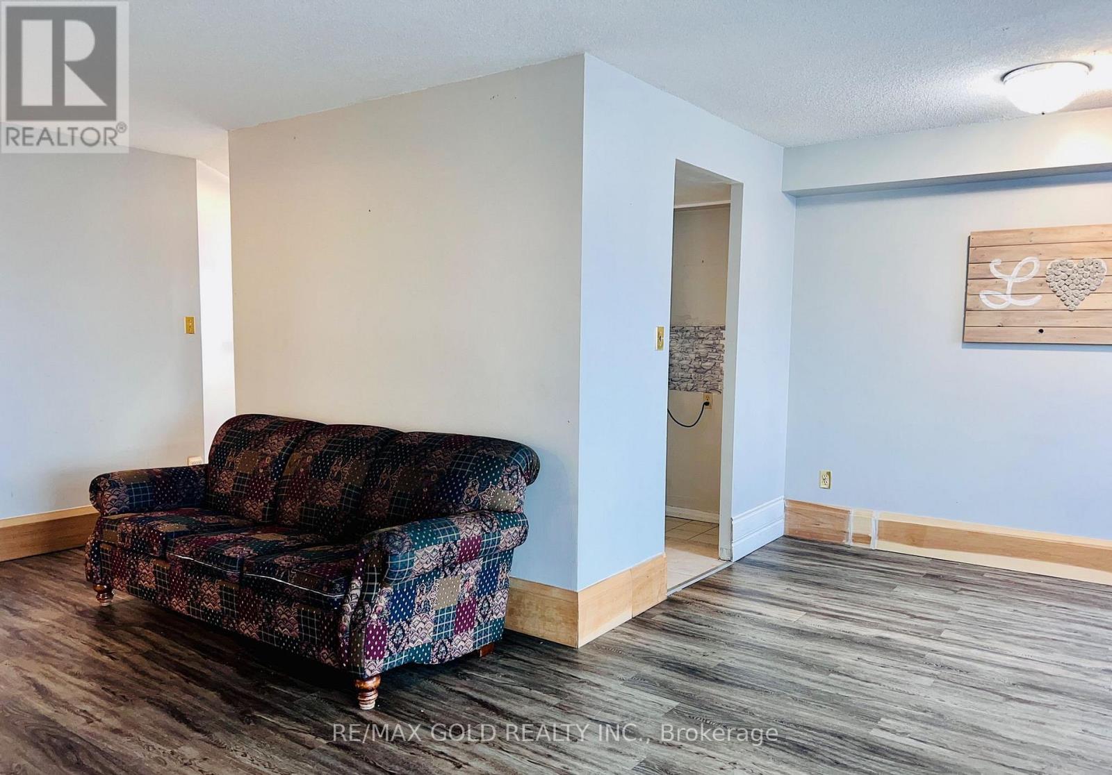 #1504 10 MALTA AVENUE - 11