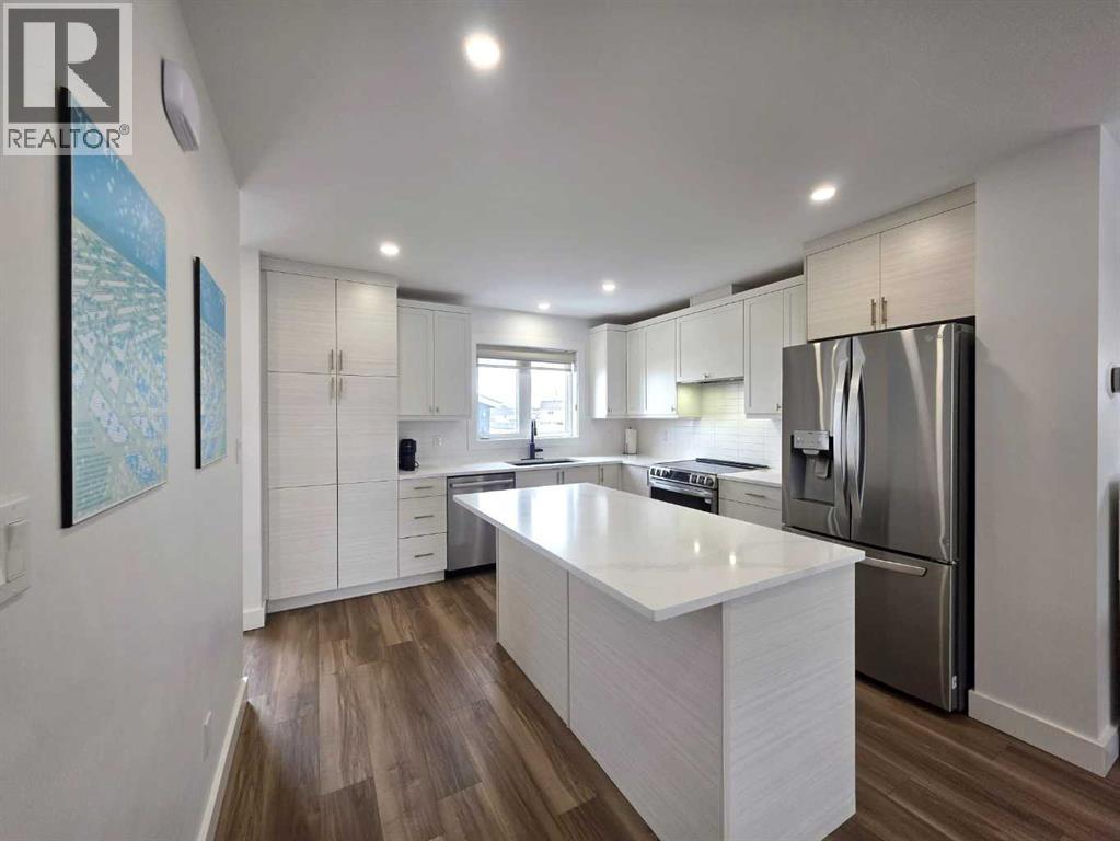 
          2713 11 Avenue
            <br/>
            <span>Wainwright</span>
            , 
            <span>AB</span>
             <span>T9W0A5</span>
         - Photo 5