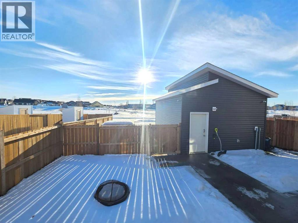 
          2713 11 Avenue
            <br/>
            <span>Wainwright</span>
            , 
            <span>AB</span>
             <span>T9W0A5</span>
         - Photo 29