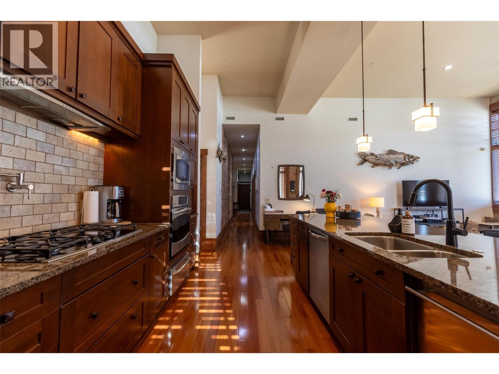 901 2ND Avenue Unit# 101A, Fernie