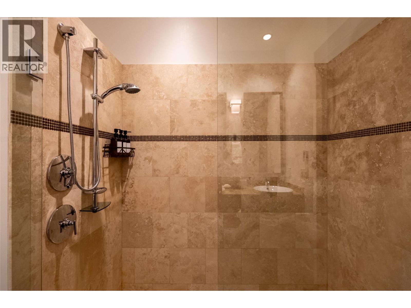 901 2ND Avenue Unit# 101A, Fernie