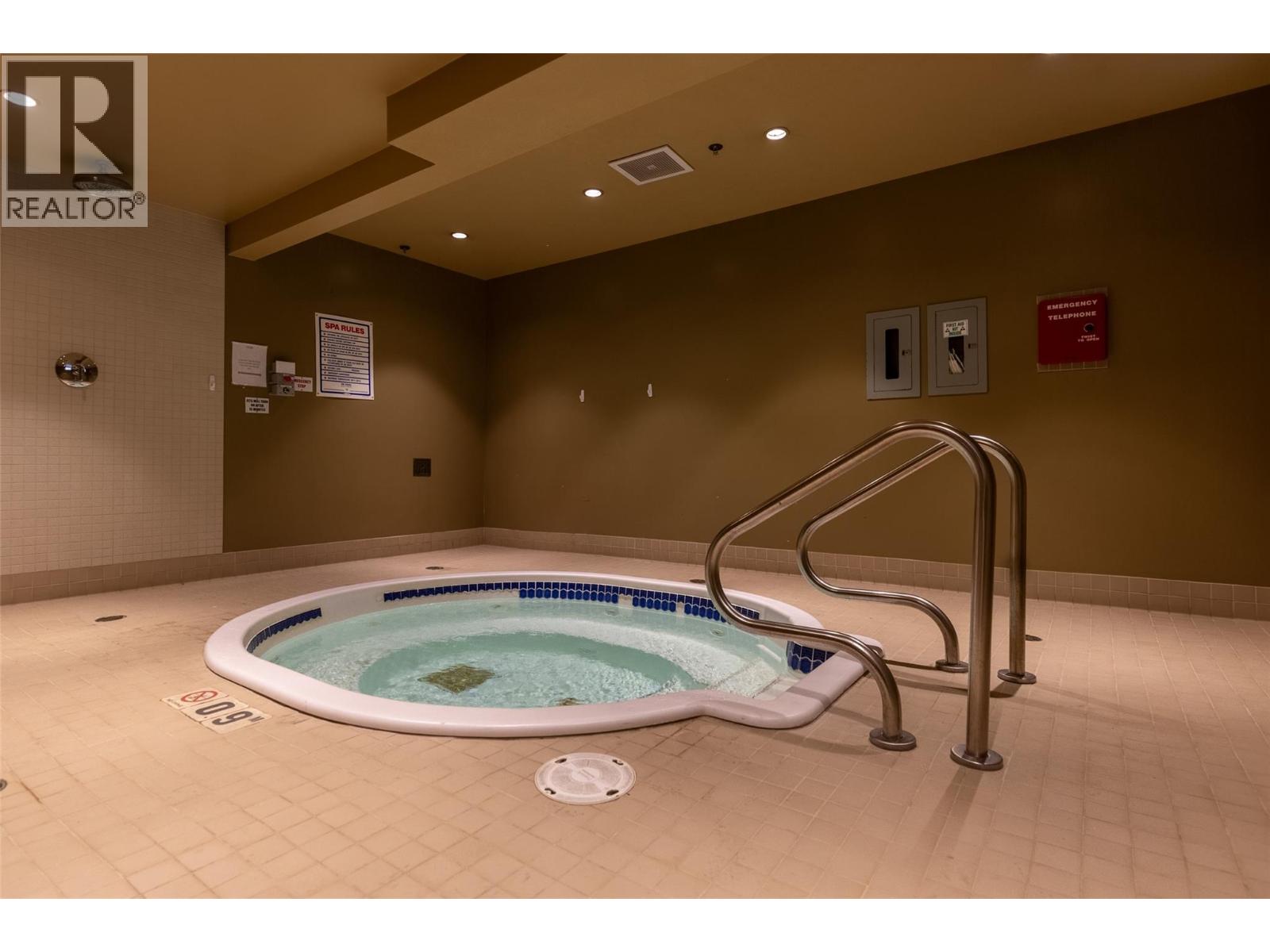 901 2ND Avenue Unit# 101A, Fernie