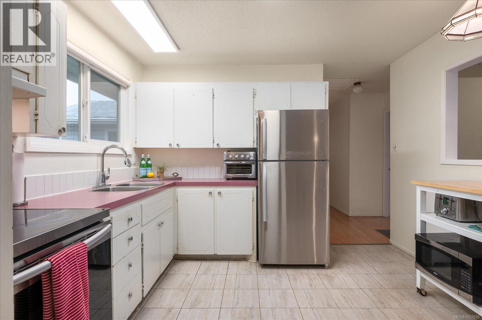 2624 WILLOW GROUSE CRES - 8