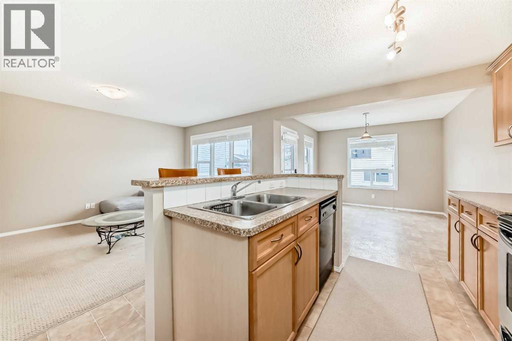 Single Family House for Sale in  Everglen Road SW Evergreen Calgary 