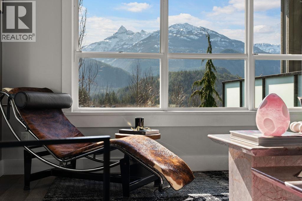 2954 STRANGWAY PLACE, Squamish