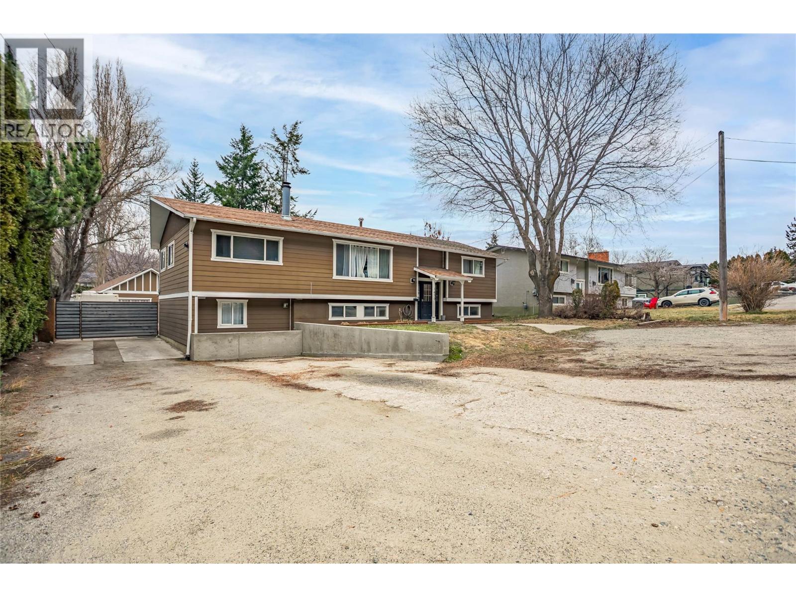 1450 Ponderosa Road, West Kelowna
