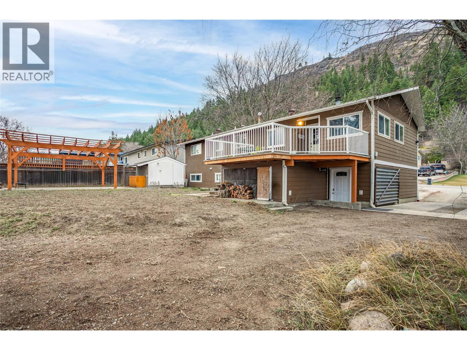 1450 Ponderosa Road, West Kelowna