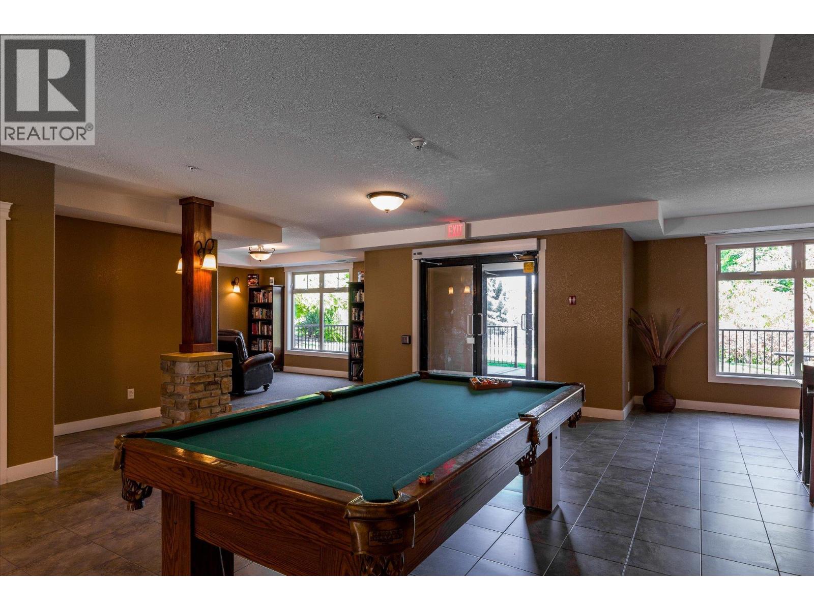 2551 Shoreline Drive Unit# 204, Lake Country