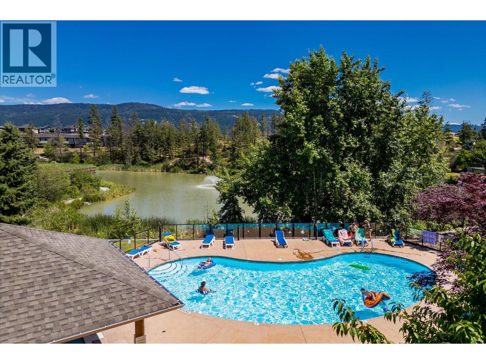 2551 Shoreline Drive Unit# 204, Lake Country