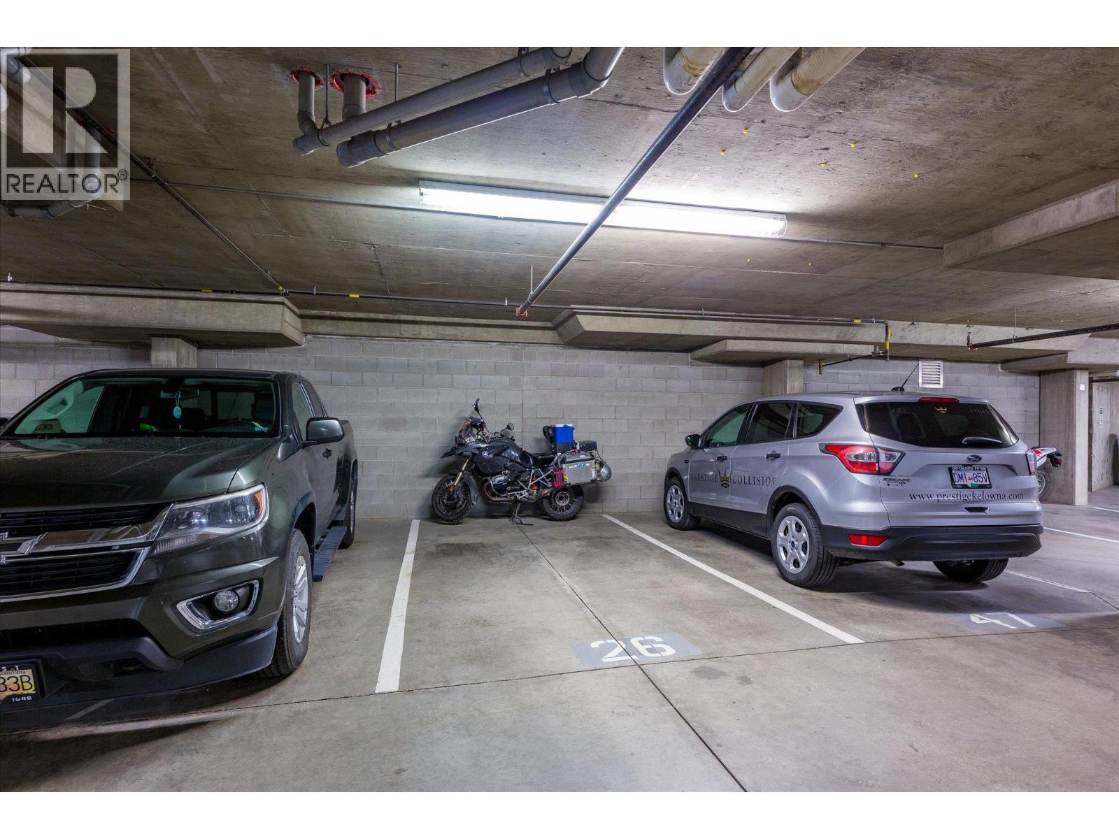 2551 Shoreline Drive Unit# 204, Lake Country