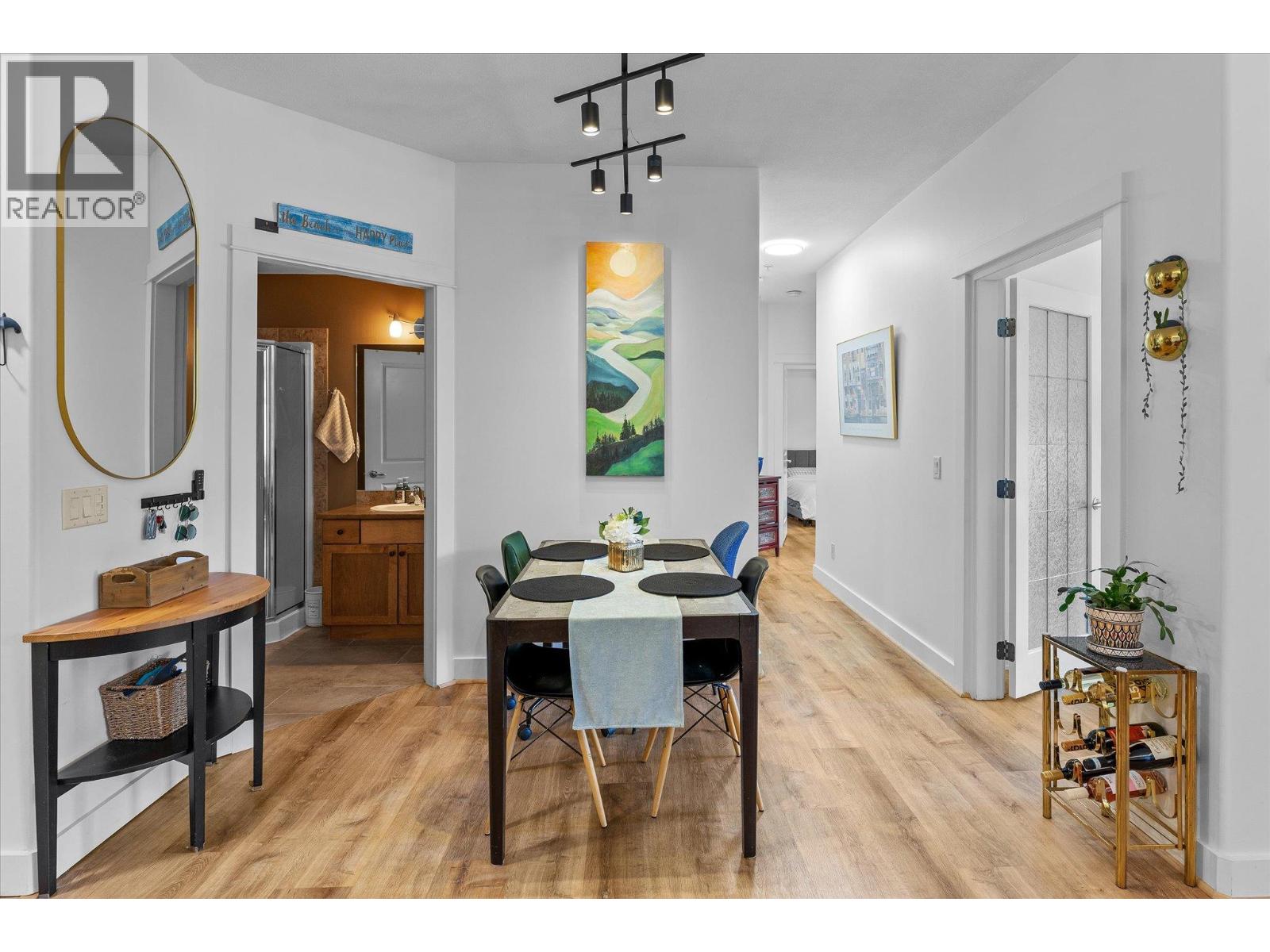 2551 Shoreline Drive Unit# 204, Lake Country