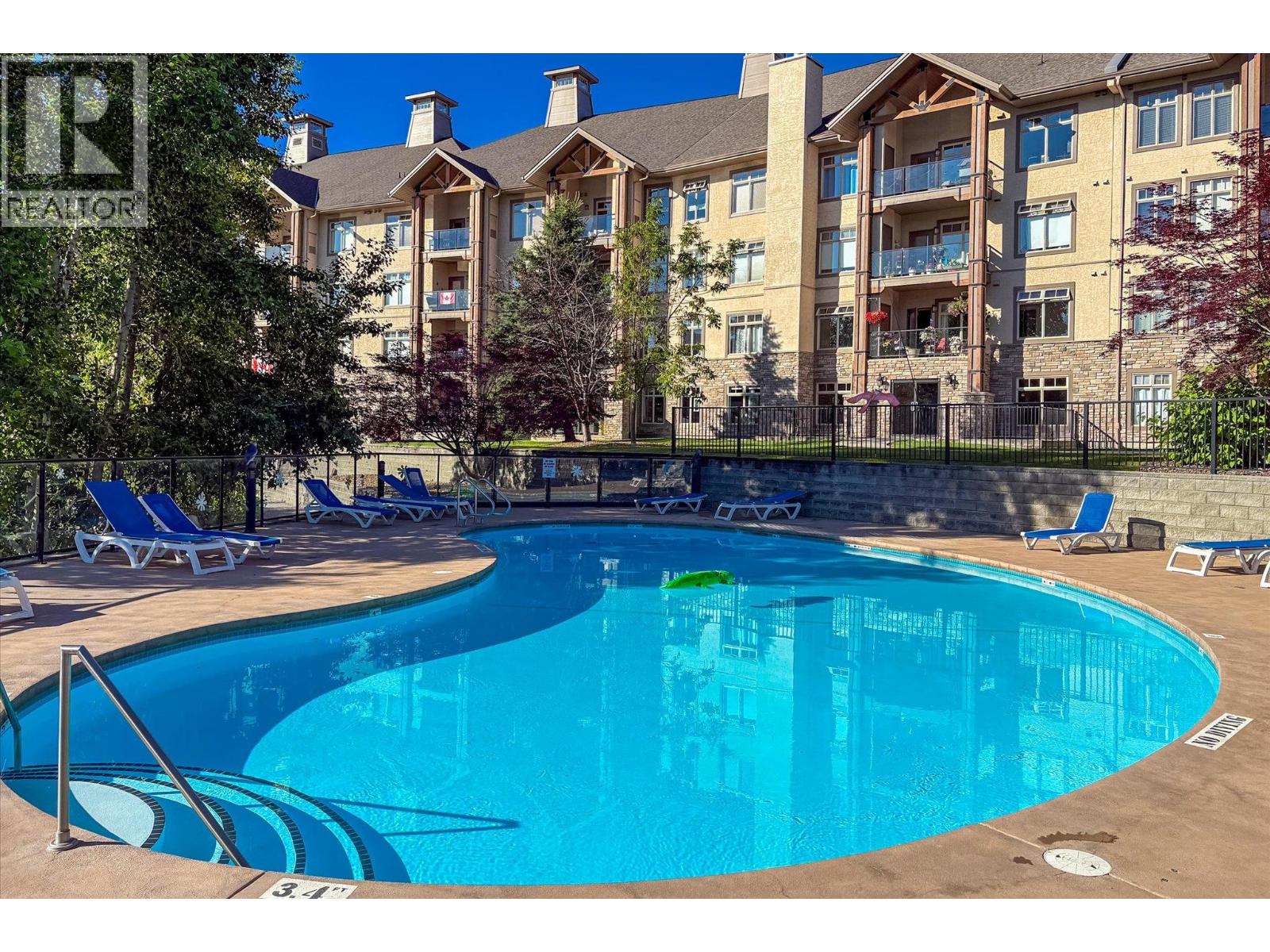 2551 Shoreline Drive Unit# 204, Lake Country