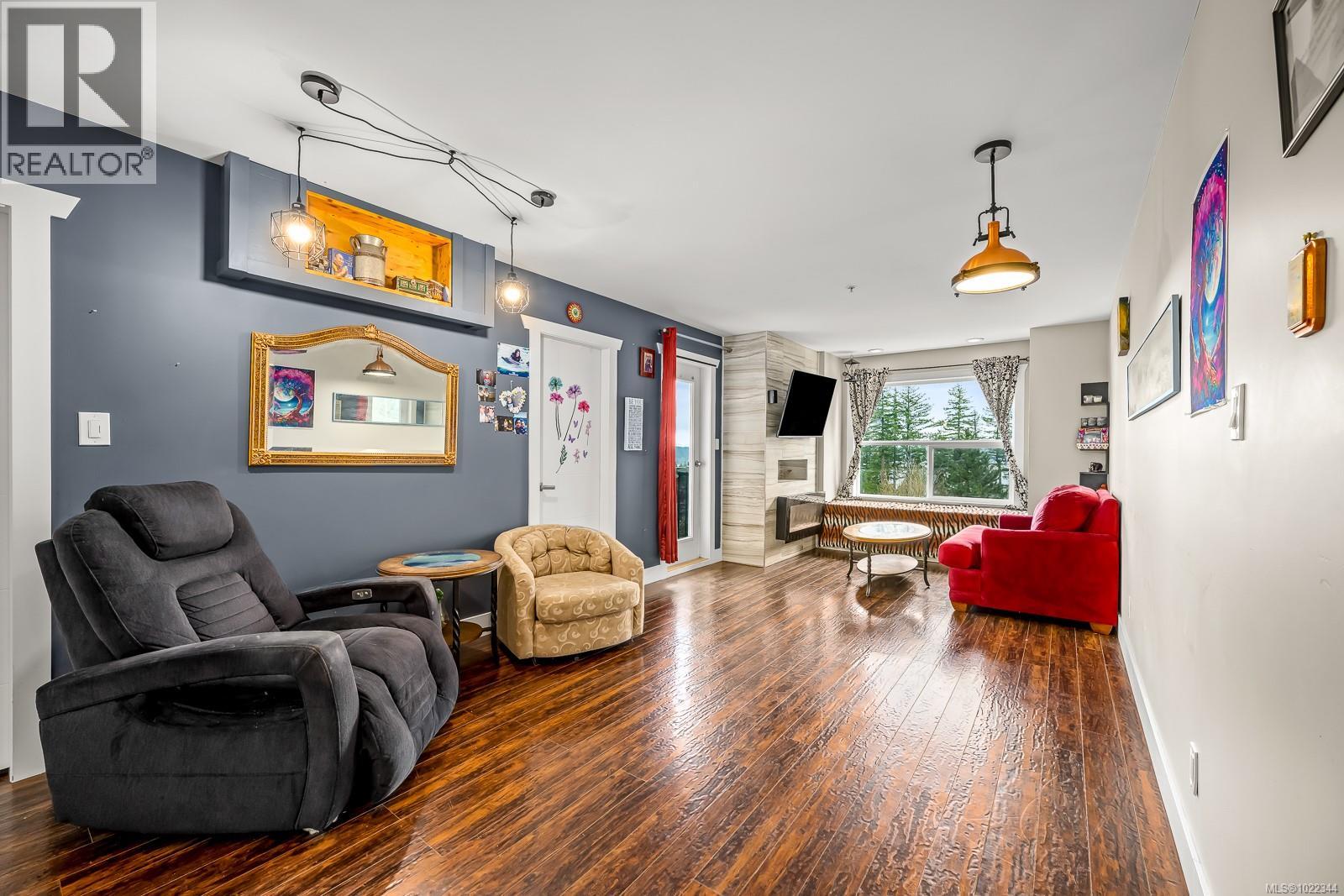 #409 282 BIRCH ST - 4