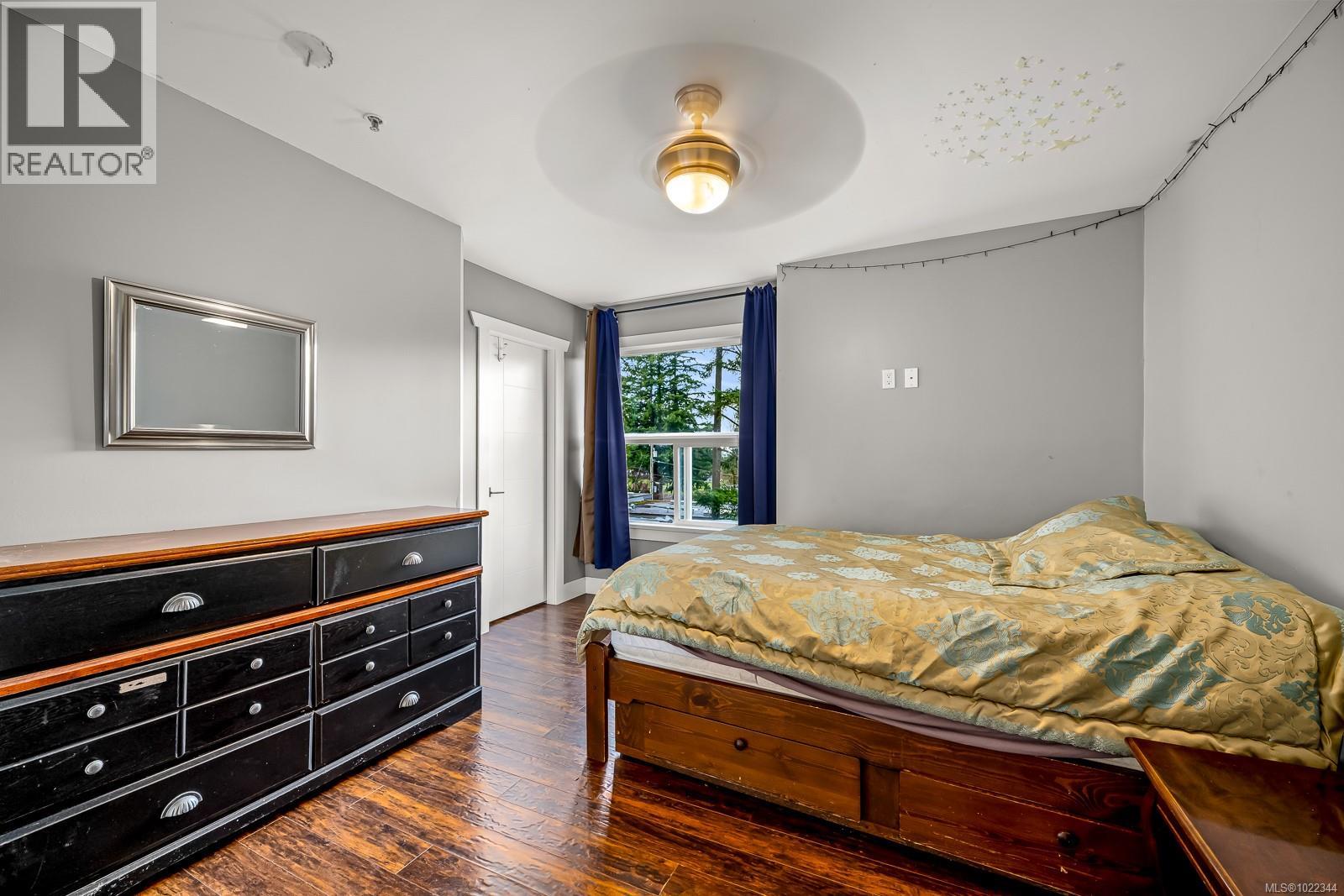 #409 282 BIRCH ST - 7