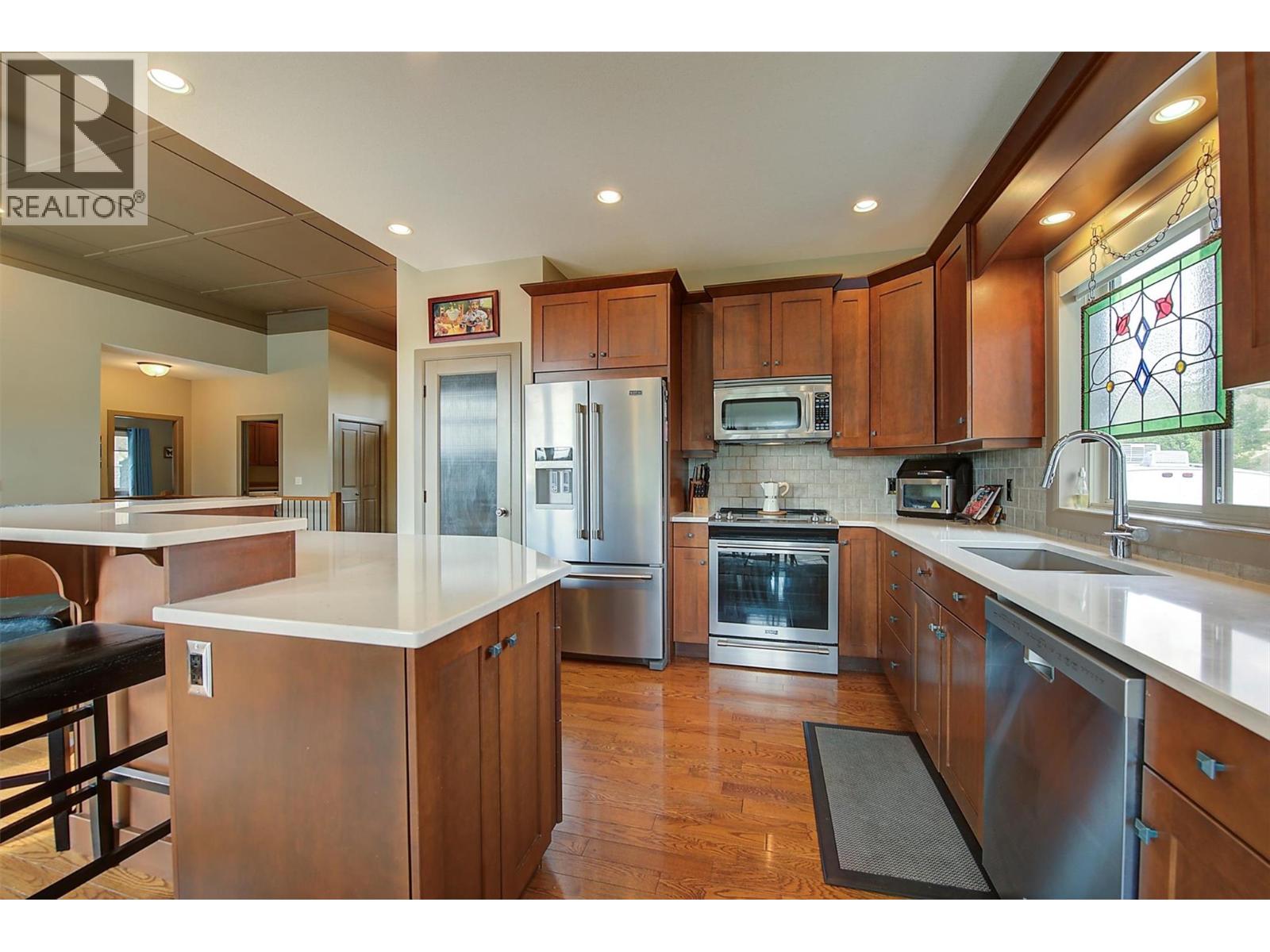 12623 Driftwood Court, Lake Country