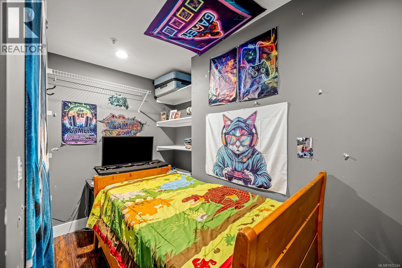 #409 282 BIRCH ST - 11