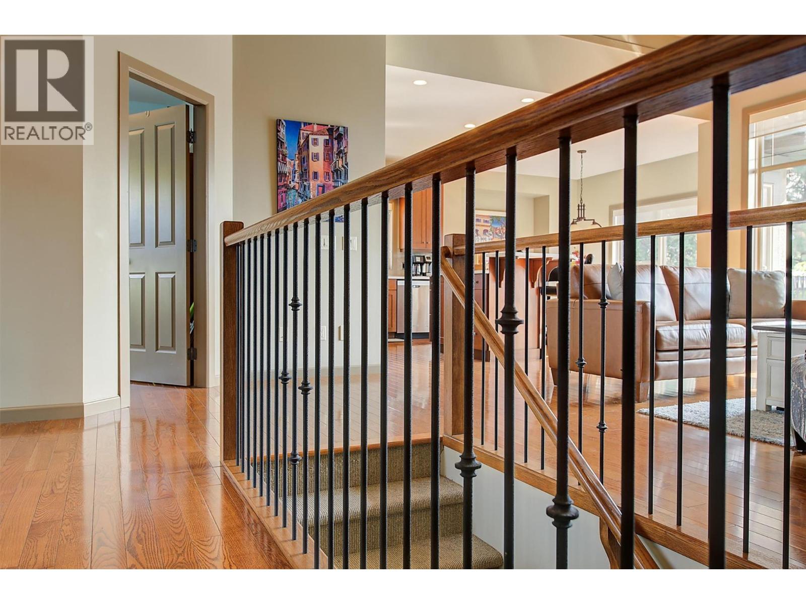 12623 Driftwood Court, Lake Country