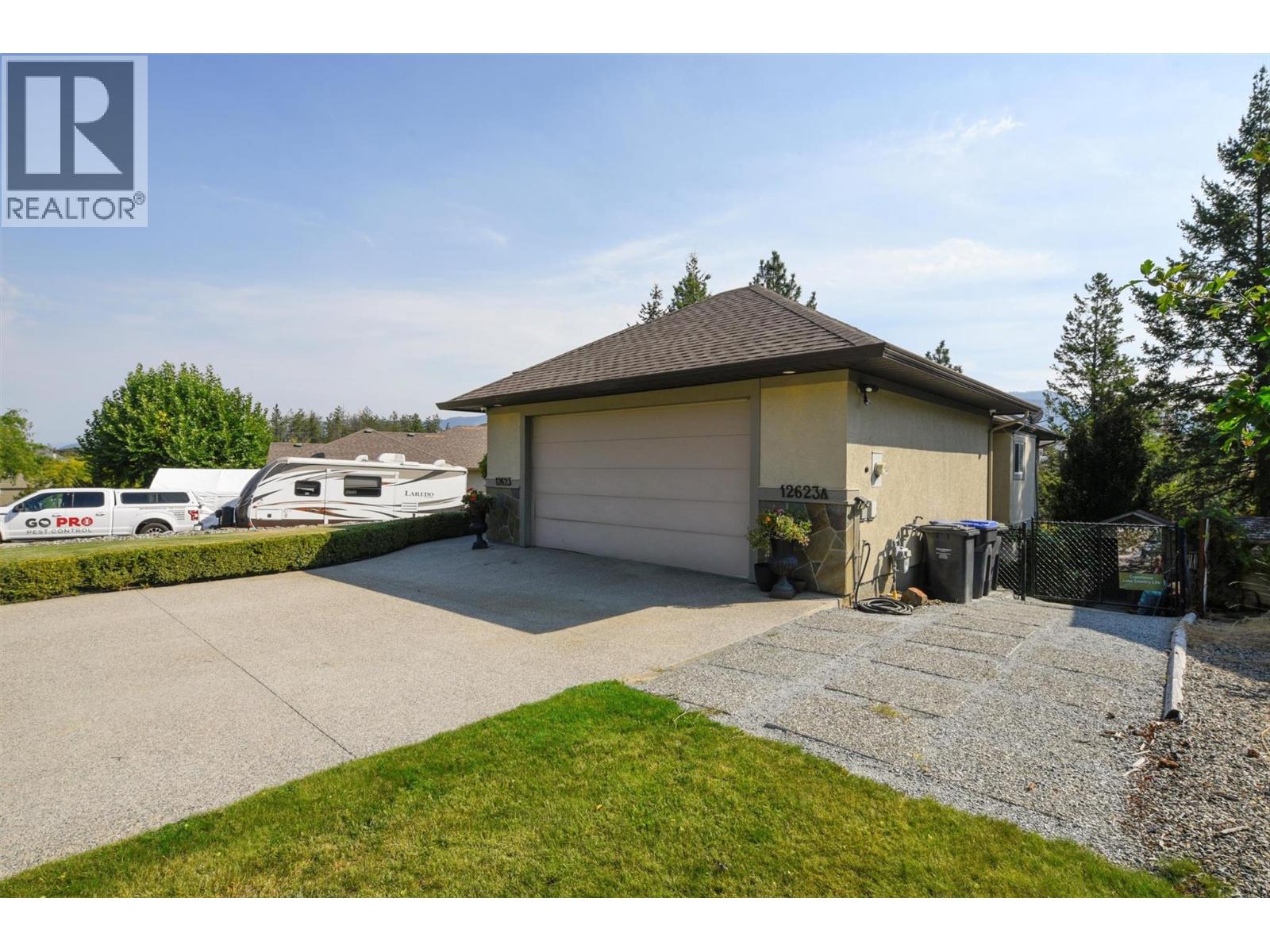 12623 Driftwood Court, Lake Country