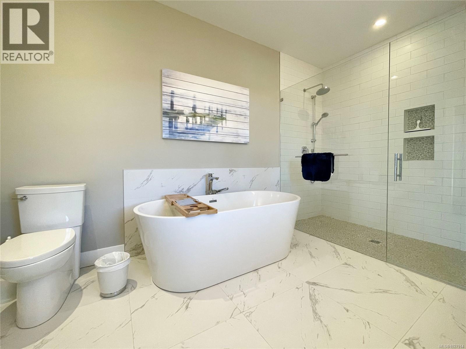  812 Sunset Point, Sooke