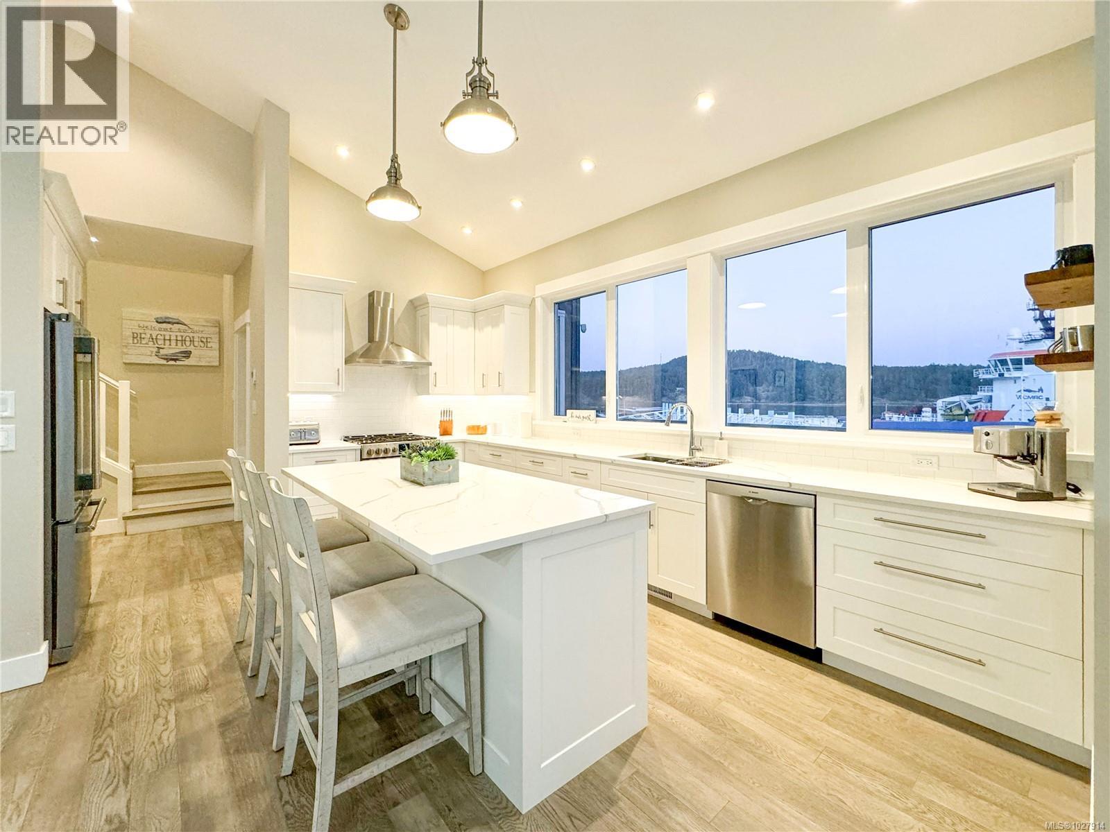  812 Sunset Point, Sooke