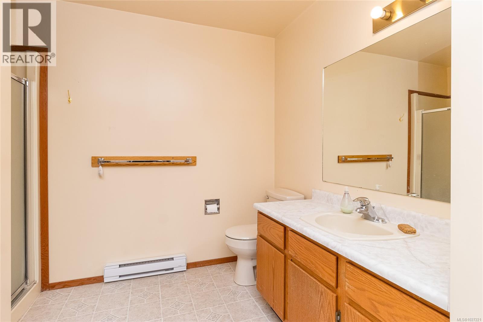 3713 Holland Ave, Cobble Hill