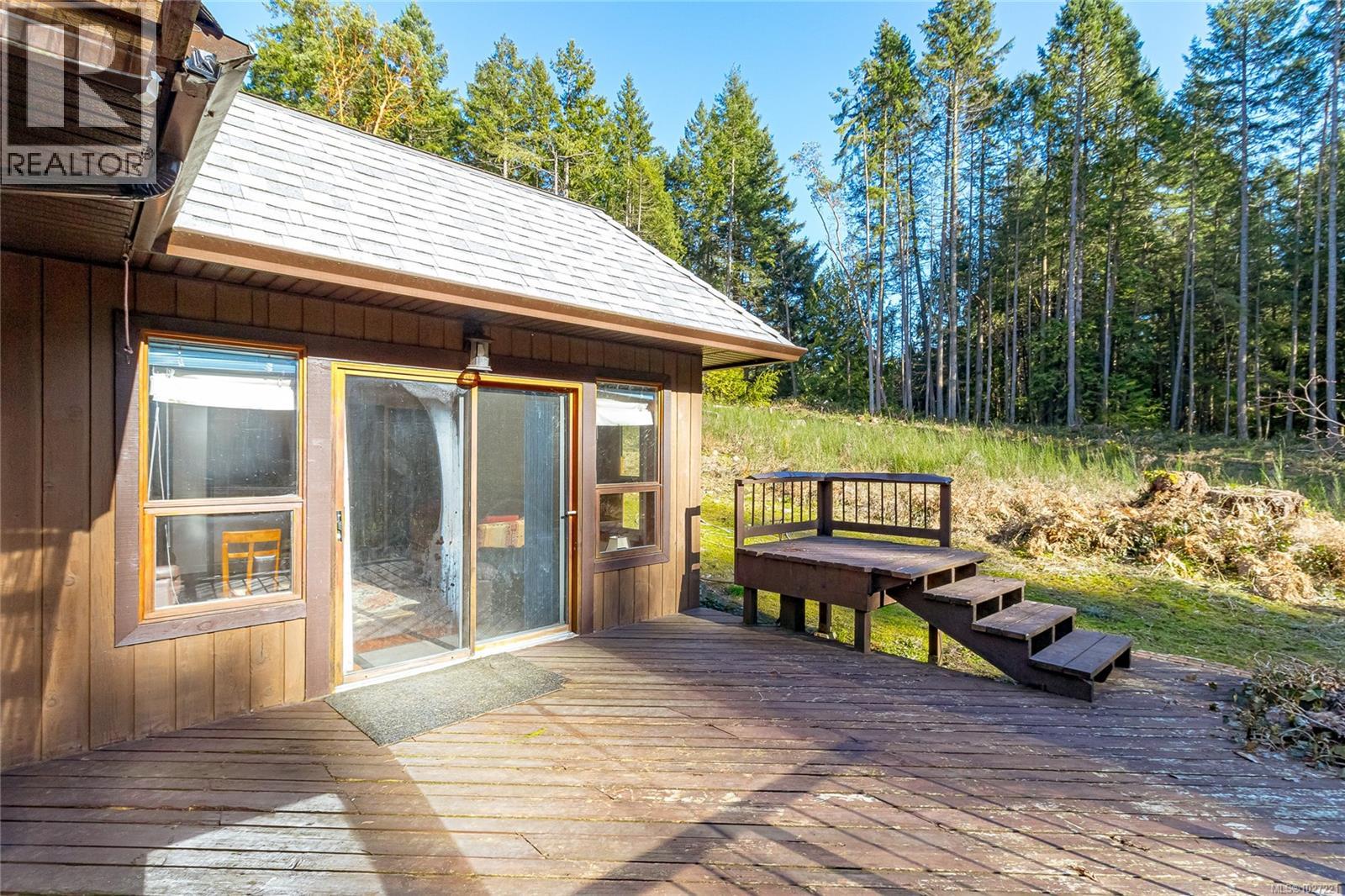 3713 Holland Ave, Cobble Hill