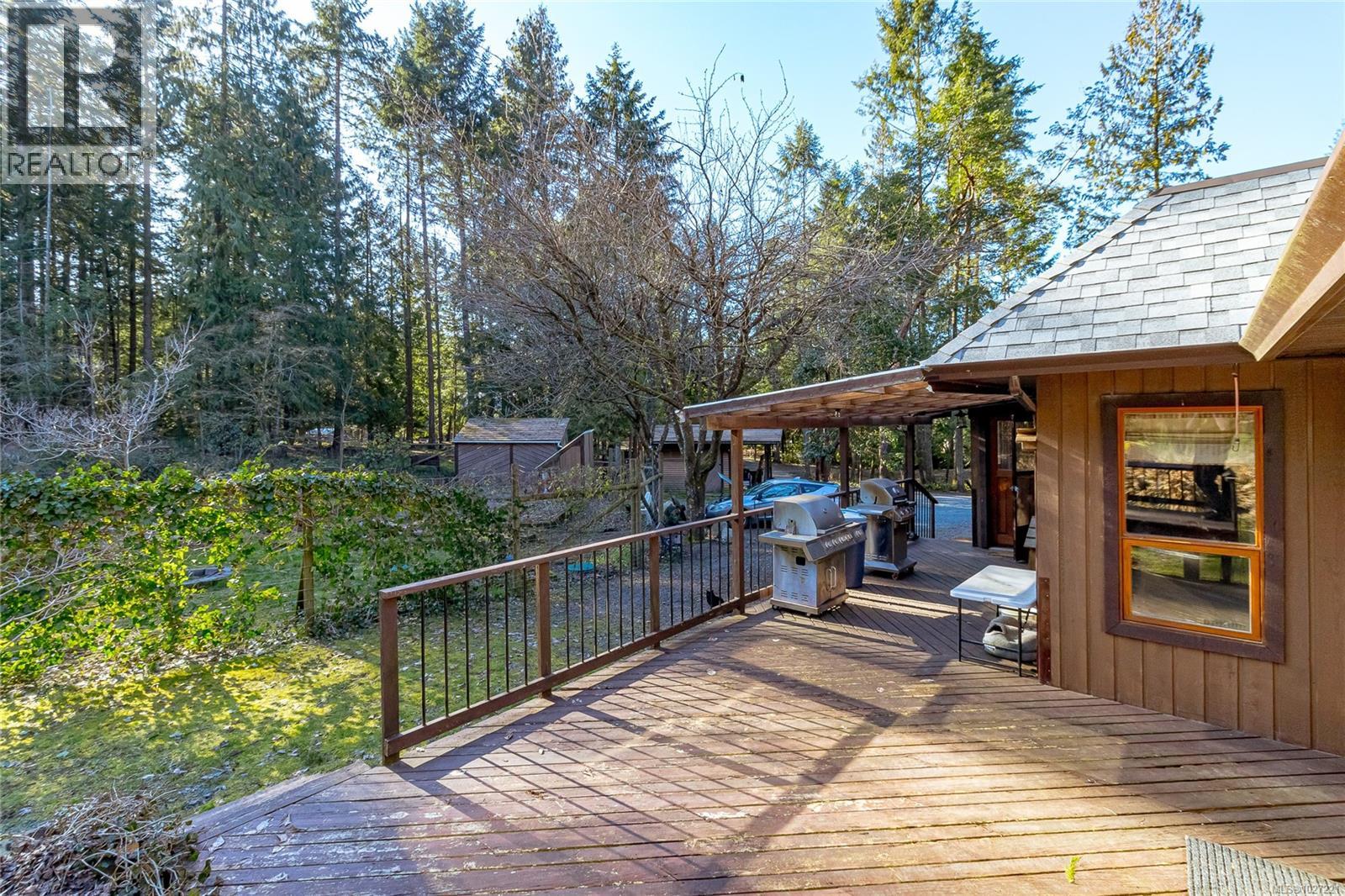 3713 Holland Ave, Cobble Hill