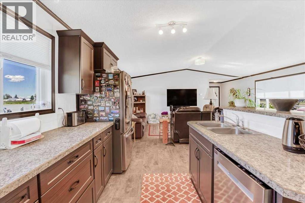 513 RAILWAY AVENUE - 14