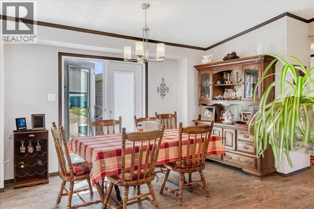 513 RAILWAY AVENUE - 16