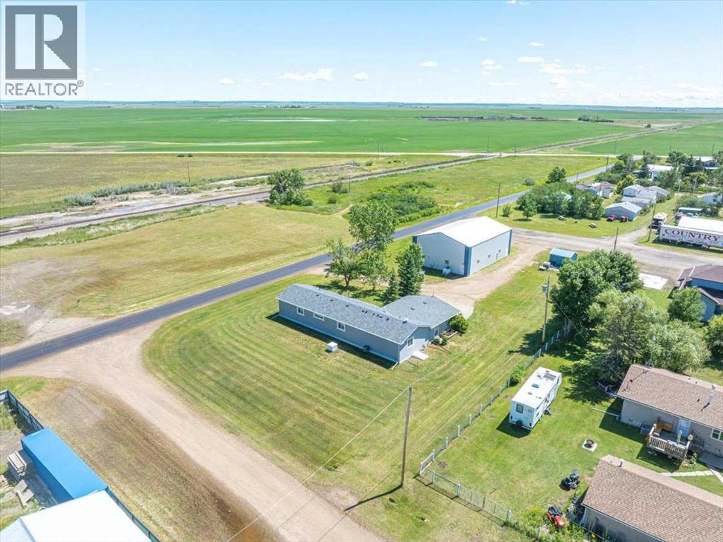 513 RAILWAY AVENUE - 35
